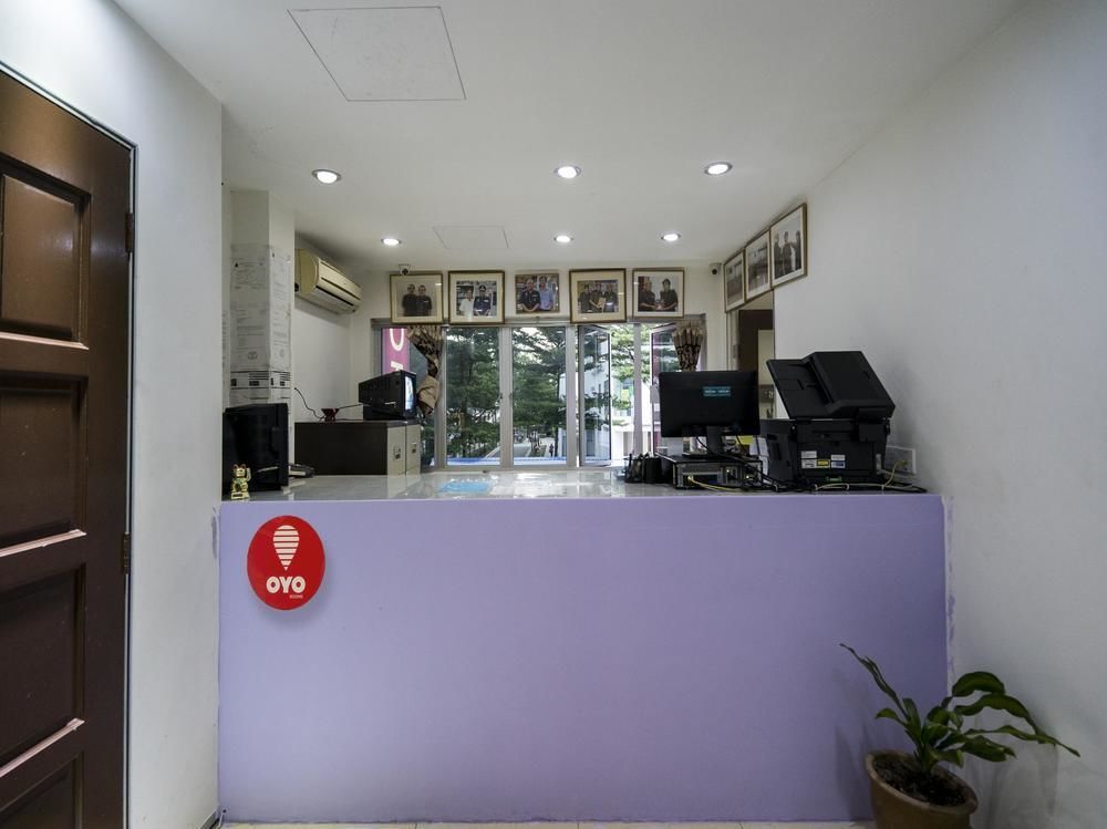Oyo 280 Hotel Dragon Inn Куала Лумпур Екстериор снимка