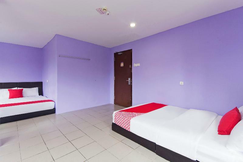 Oyo 280 Hotel Dragon Inn Куала Лумпур Екстериор снимка