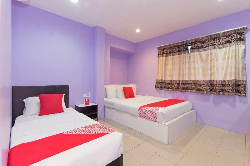 Oyo 280 Hotel Dragon Inn Куала Лумпур Екстериор снимка