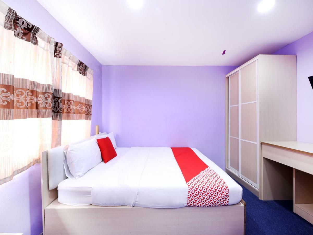 Oyo 280 Hotel Dragon Inn Куала Лумпур Екстериор снимка